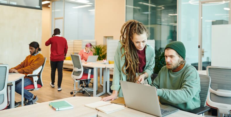 Principais tendências de comércio eletrônico para acompanhar em 2025